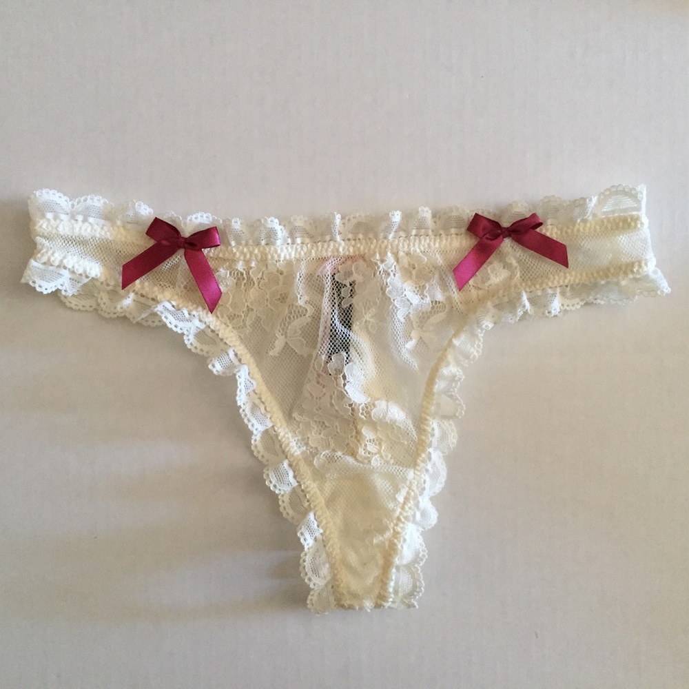 Victoria's Secret Sexy Little Things Thong Size M